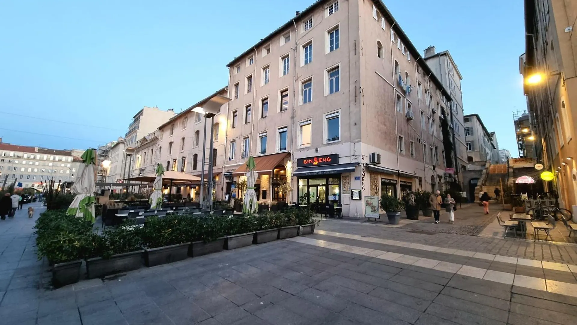 Appartement T3 72M2 Renove Vieux Port Marseille 0*,  France