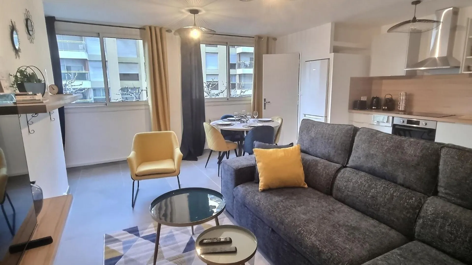 Appartement T3 72M2 Renove Vieux Port Marseille France