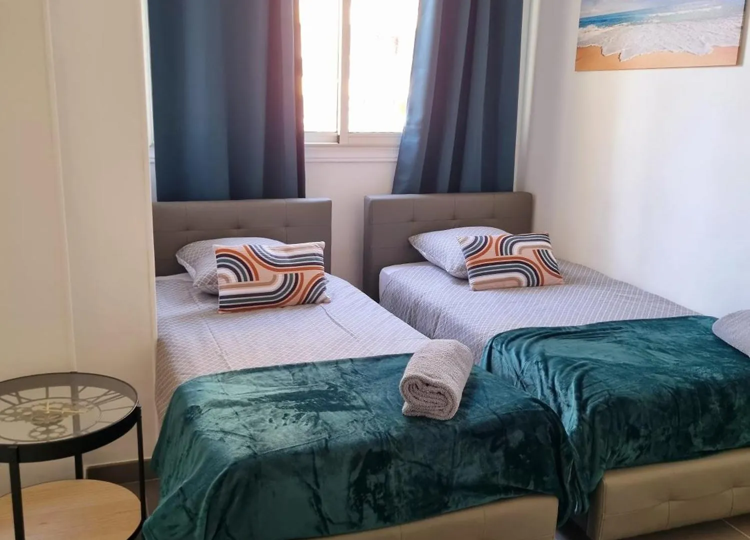 Appartement T3 72M2 Renove Vieux Port Marseille Apartment